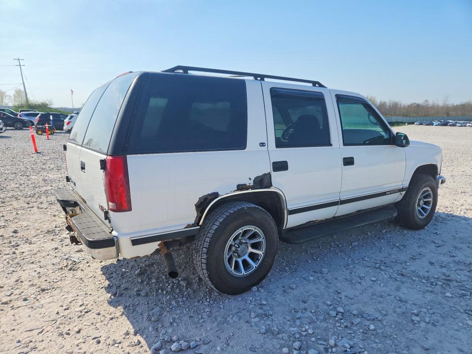 1998 Gmc Yukon VIN 1GKEK13R0WJ724262 COPART salvage auction — FRONT END, Mi - Certificate Of Title, sold $825 on 2026-07-02 (photo 3)