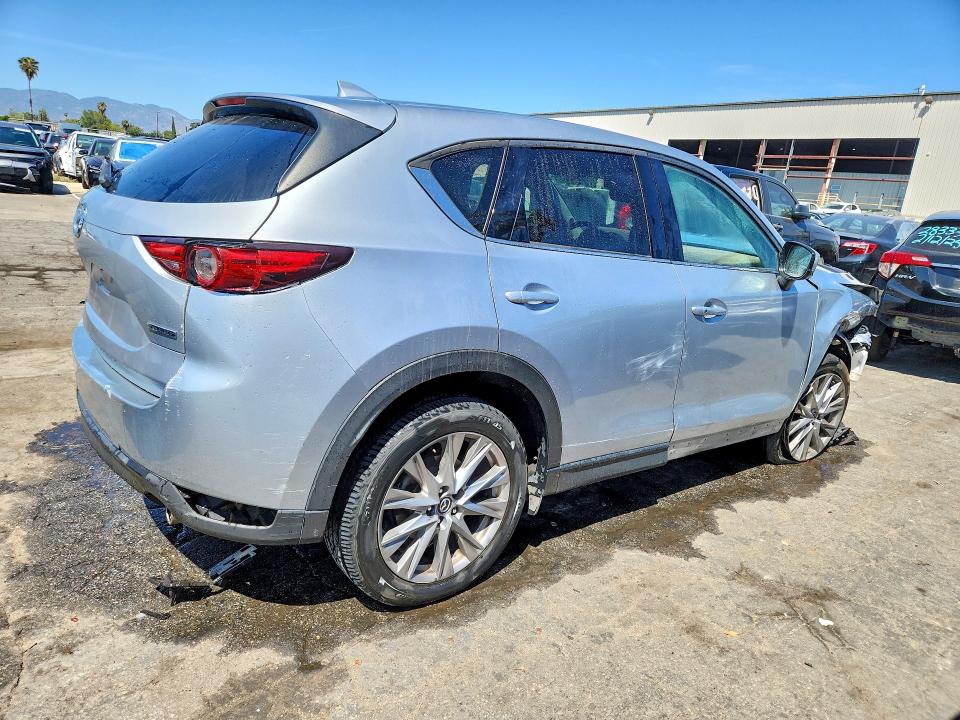 2021 Mazda Cx-5 VIN JM3KFADM3M1317952 COPART salvage auction — FRONT END, Wv - Certificate Of Title, sold $1,200 on 2026-07-07 (photo 3)
