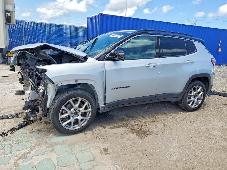 2025 Jeep Compass VIN 3C4NJDCNXST508077 COPART salvage auction — FRONT END, FL - CERTIFICATE OF DESTRUCTION, sold $3,650 on 2026-07-02 (photo 1)