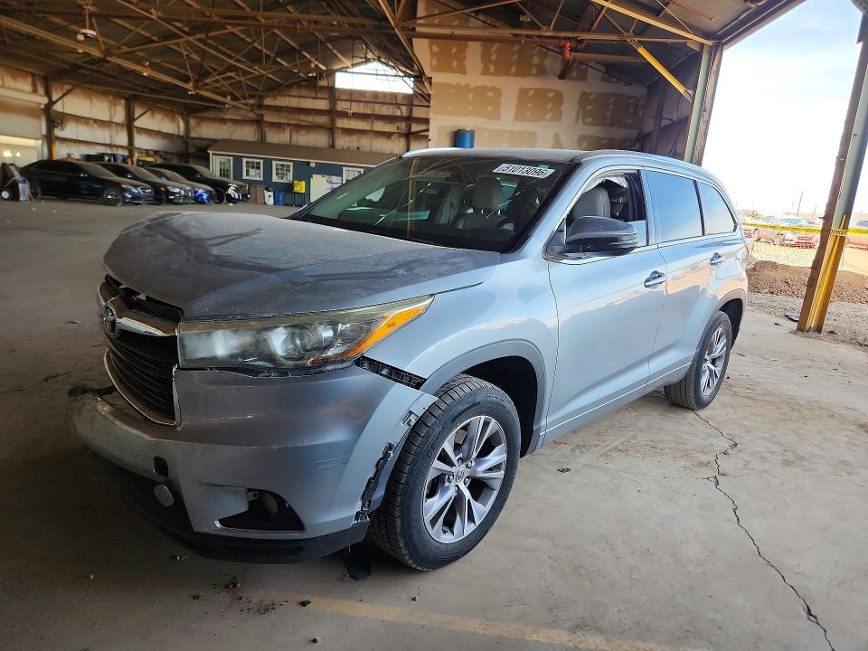 2015 Toyota Highlander VIN 5TDKKRFH3FS093526 COPART salvage auction — FRONT END, AZ - CERT OF TITLE - SALVAGE, sold $6,200 on 2026-07-27 (photo 1)