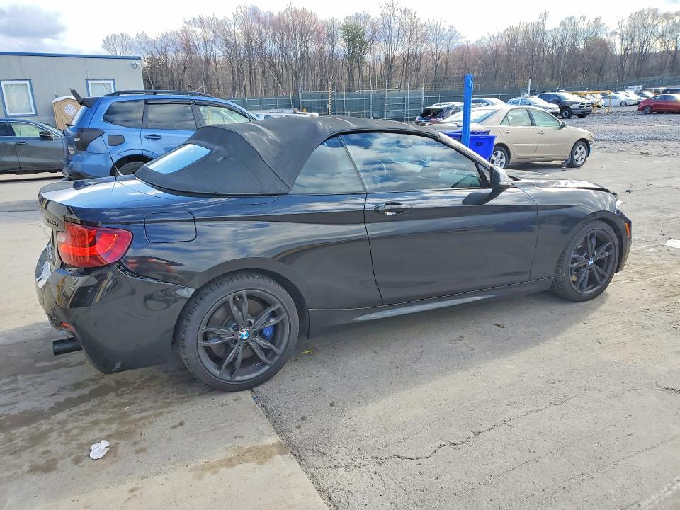 2016 BMW M2 VIN WBA1M5C54GV327489 COPART salvage auction — REAR END, Va - Cert Of Title - Salvage, sold $3,850 on 2026-08-19 (photo 3)