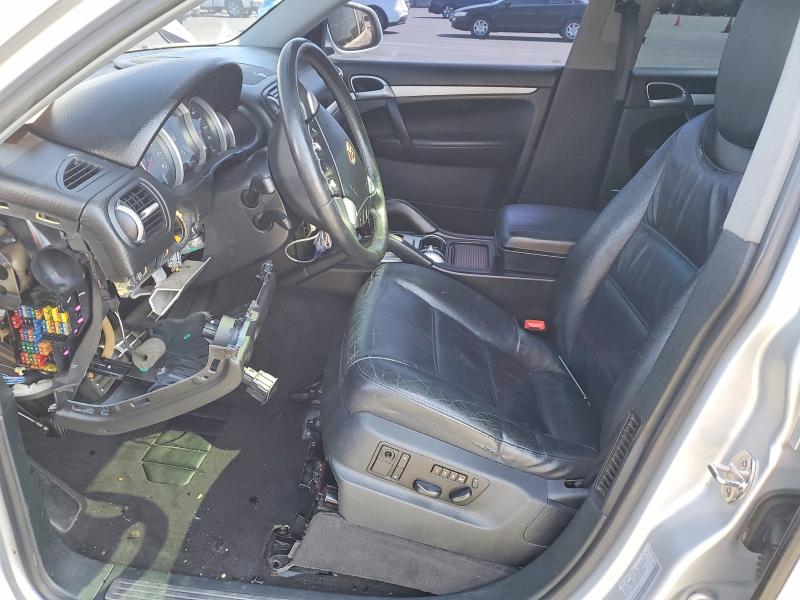 2005 Porsche Cayenne VIN WP1AB29P85LA61515 COPART salvage auction — VANDALISM, CA - SALVAGE CERTIFICATE, sold $80 on 2026-07-20 (photo 7)