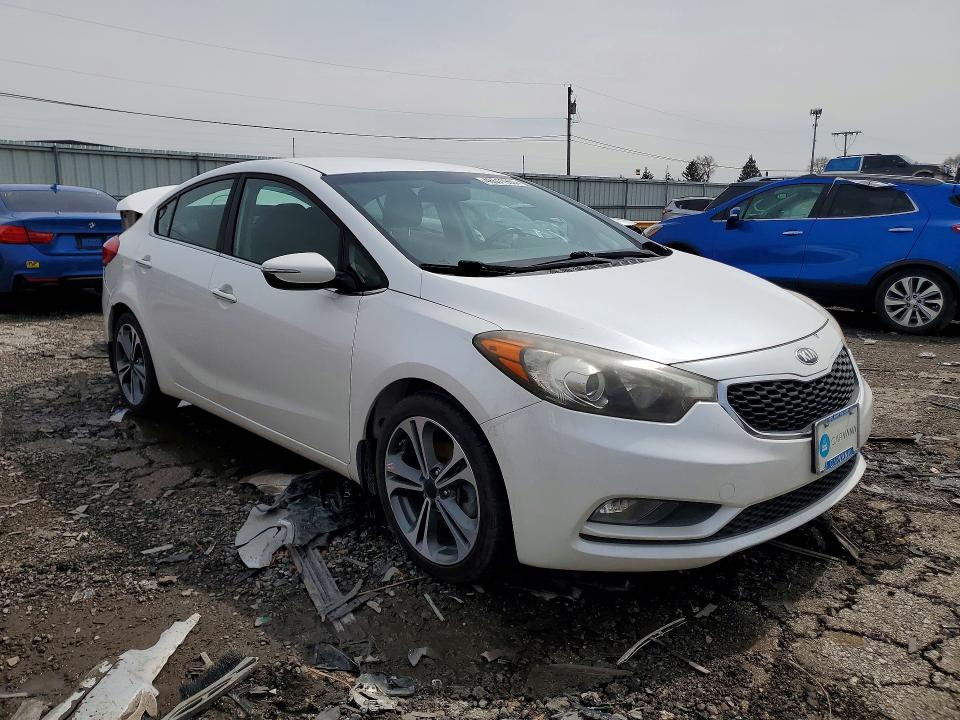 2016 Kia Forte VIN KNAFX4A89G5553211 COPART salvage auction — REAR END, In - Certificate Of Title, sold $1,650 on 2026-07-06 (photo 4)
