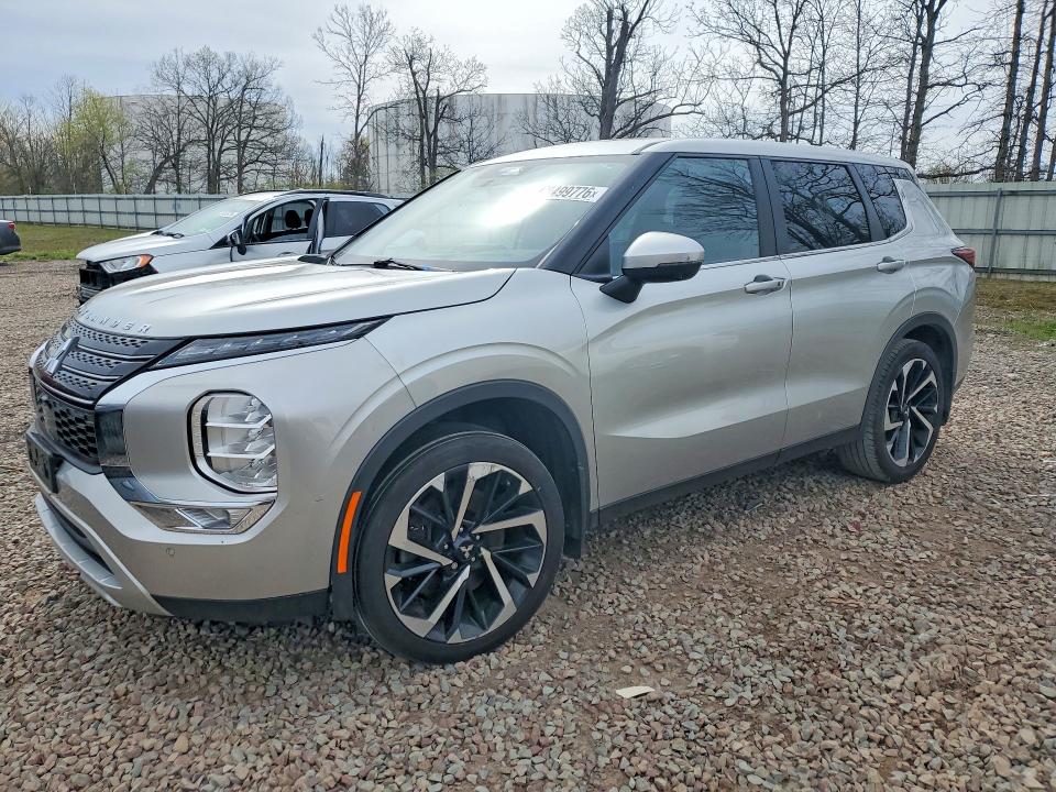 2022 Mitsubishi Outlander VIN JA4J3UA81NZ082924 COPART salvage auction — MECHANICAL, Ny - Certificate Of Title (P), sold $7,400 on 2026-07-20 (photo 1)
