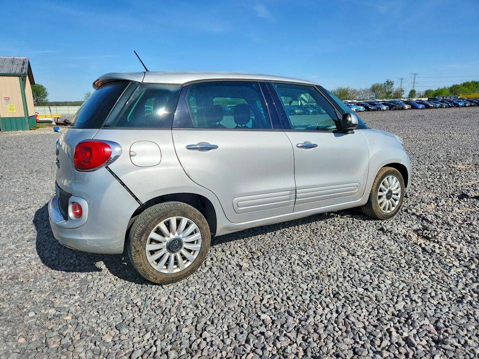 2014 Fiat 500 VIN ZFBCFABH0EZ027824 COPART salvage auction — REAR END, Il - Salvage Certificate, sold $375 on 2026-07-20 (photo 3)