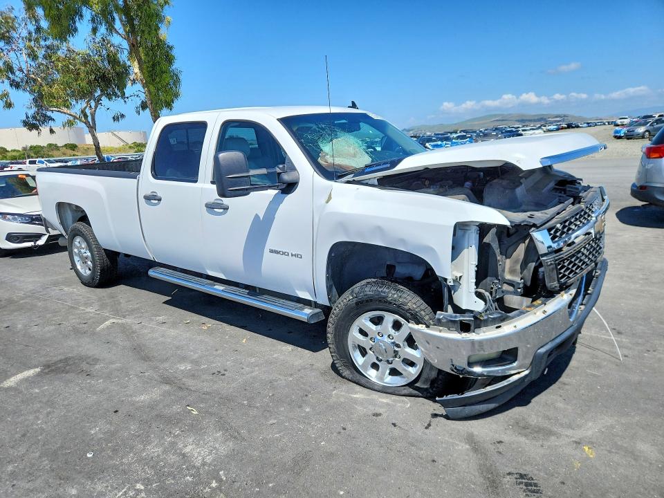 2011 Chevrolet Silverado 3500 VIN 1GC4K0C84BF248622 COPART salvage auction — FRONT END, Ca - Salvage Certificate, sold $3,700 on 2026-07-06 (photo 4)