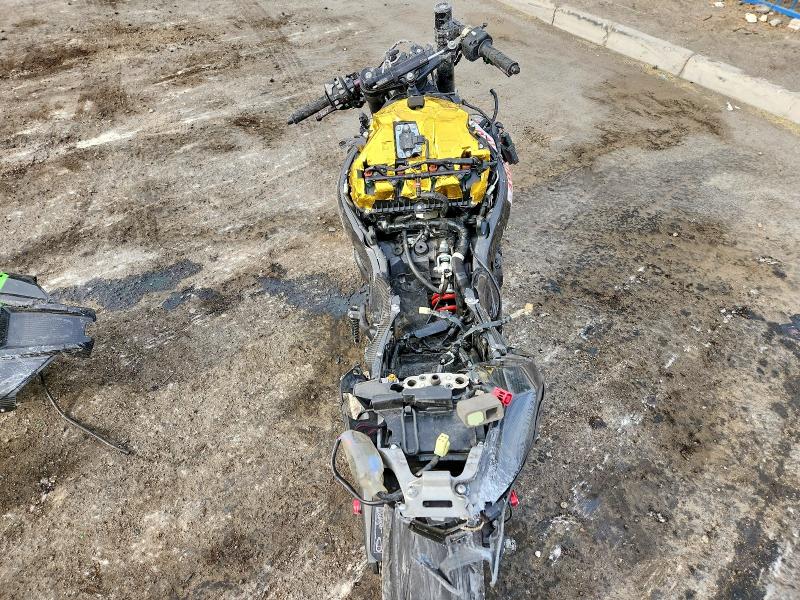 2022 Kawasaki Zx VIN JKBZXVL14NA005715 COPART salvage auction — ROLLOVER, Nv - Salvage Title, sold $1,450 on 2026-07-07 (photo 6)