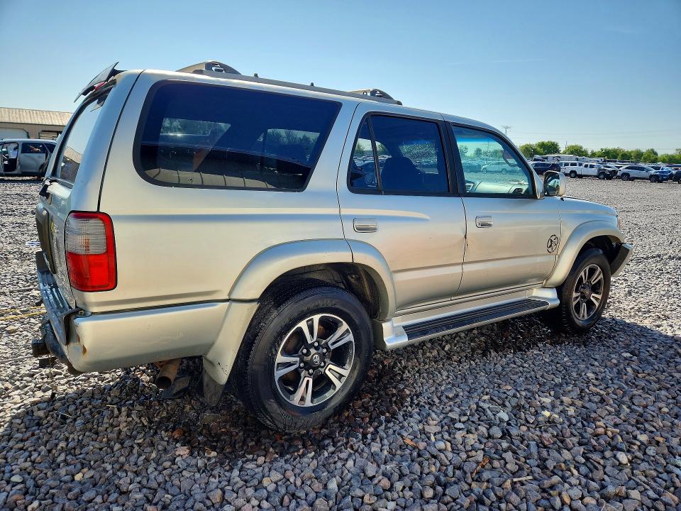 2000 Toyota 4runner VIN JT3GN86R8Y0161393 COPART salvage auction — FRONT END, In - Certificate Of Title, sold $475 on 2026-07-13 (photo 3)