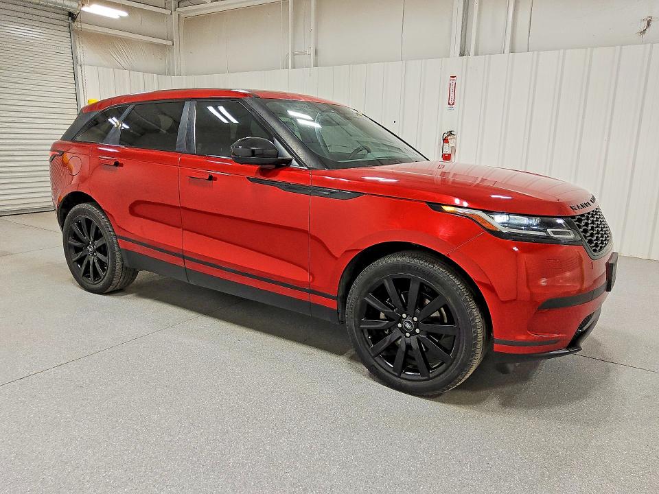 2020 Land rover Range rover velar VIN SALYB2EX3LA290787 COPART salvage auction — NORMAL WEAR, IN - CERTIFICATE OF TITLE, sold $10,500 on 2026-07-23 (photo 4)