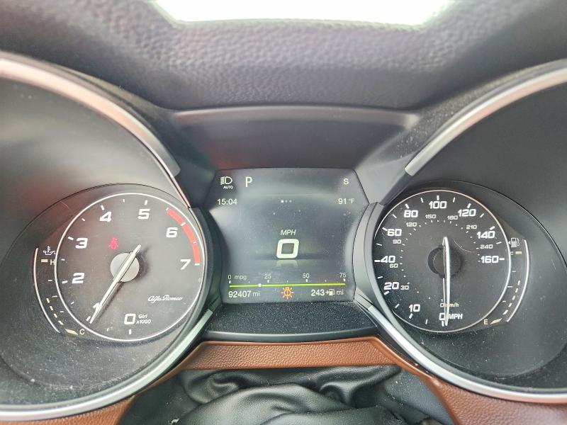 2018 Alfa romeo Stelvio VIN ZASFAKNN7J7B83131 COPART salvage auction — FRONT END, IL - SALVAGE CERTIFICATE, sold $2,000 on 2026-07-06 (photo 9)