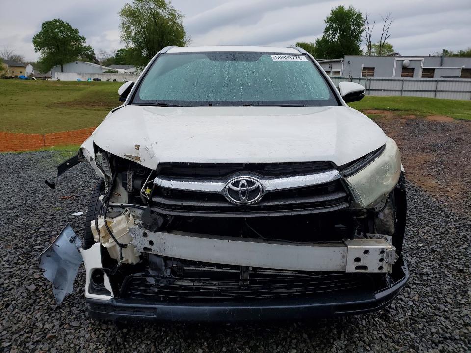 2015 Toyota Highlander VIN 5TDJKRFHXFS173630 COPART salvage auction — FRONT END, Nj - Cert Of Title-Salvage, sold $7,900 on 2026-07-31 (photo 5)