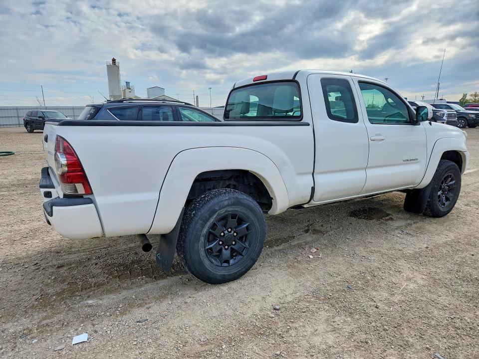 2014 Toyota Tacoma VIN 5TFUX4EN1EX024914 COPART salvage auction — FRONT END, Ia - Cert Of Title-Salvage Title, sold $8,400 on 2026-07-15 (photo 3)