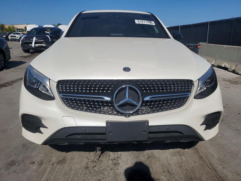 2019 Mercedes-benz Glc VIN WDC0J4KB5KF639150 COPART salvage auction — MINOR DENT/SCRATCHES, Fl - Certificate Of Title, sold $18,700 on 2026-07-27 (photo 5)