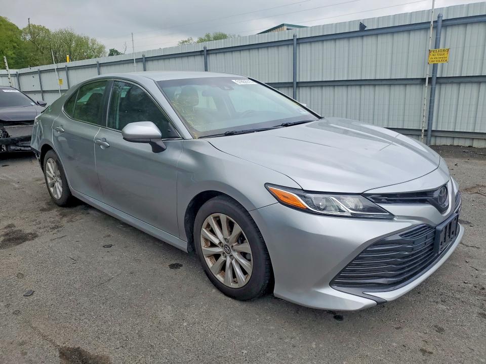 2018 Toyota Camry VIN 4T1B11HK2JU625040 COPART salvage auction — REAR END, Nj - Cert Of Title-Salvage, sold $7,600 on 2026-07-02 (photo 4)