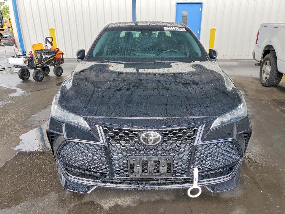 2021 Toyota Avalon VIN 4T1FZ1FB4MU068357 COPART salvage auction — MINOR DENT/SCRATCHES, Ca - Certificate Of Title, sold $19,300 on 2026-07-09 (photo 5)