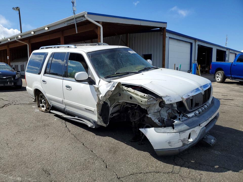 1999 Lincoln Navigator VIN 5LMPU28A5XLJ34855 COPART salvage auction — FRONT END, Co - Public - Salvage Title, sold $375 on 2026-07-09 (photo 4)