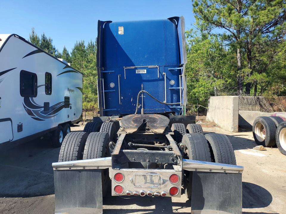 2006 Freightliner Conventional VIN 1FUJAPAV16DU26097 COPART salvage auction — SIDE, SC - CERT OF TITLE-SALVAGE, sold $8,500 on 2026-07-24 (photo 6)