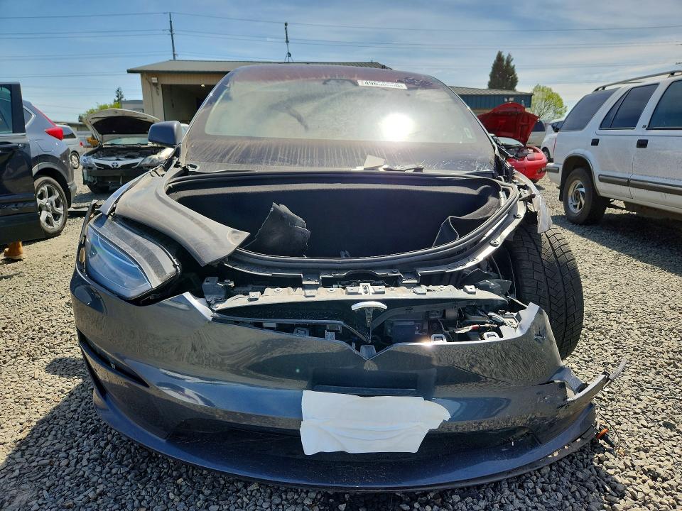 2022 Tesla Model x VIN 7SAXCBE61NF359125 COPART salvage auction — FRONT END, Or - Salvage Title Certificate, sold $8,100 on 2026-07-28 (photo 5)