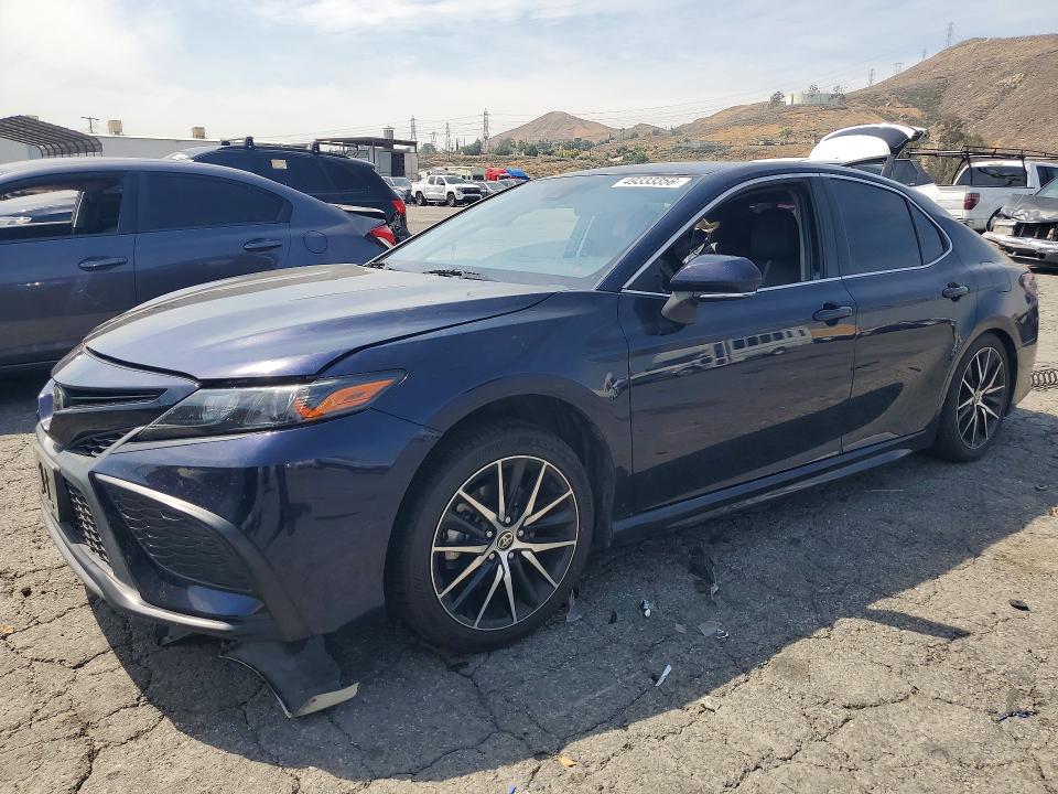 2022 Toyota Camry VIN 4T1G11AK9NU624988 COPART salvage auction — REAR END, Ca - Salvage Certificate, sold $4,100 on 2026-07-02 (photo 1)