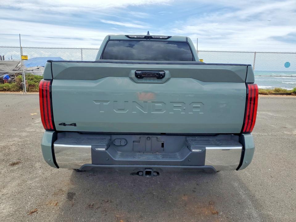 2025 Toyota Tundra VIN 5TFLA5DB6SX247150 COPART salvage auction — SIDE, Hi - Certificate Of Salvage, sold $11,300 on 2026-07-27 (photo 6)