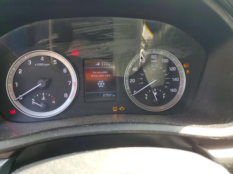 2019 Hyundai Sonata VIN 5NPE24AF0KH742656 COPART salvage auction — NORMAL WEAR, Salvage Title, sold $1,150 on 2026-07-20 (photo 9)