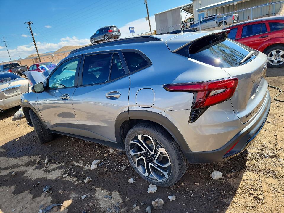 2024 Chevrolet Trax VIN KL77LJE29RC242199 COPART salvage auction — FRONT END, Nm - Cert Of Title-Salvage, sold $2,650 on 2026-07-23 (photo 2)