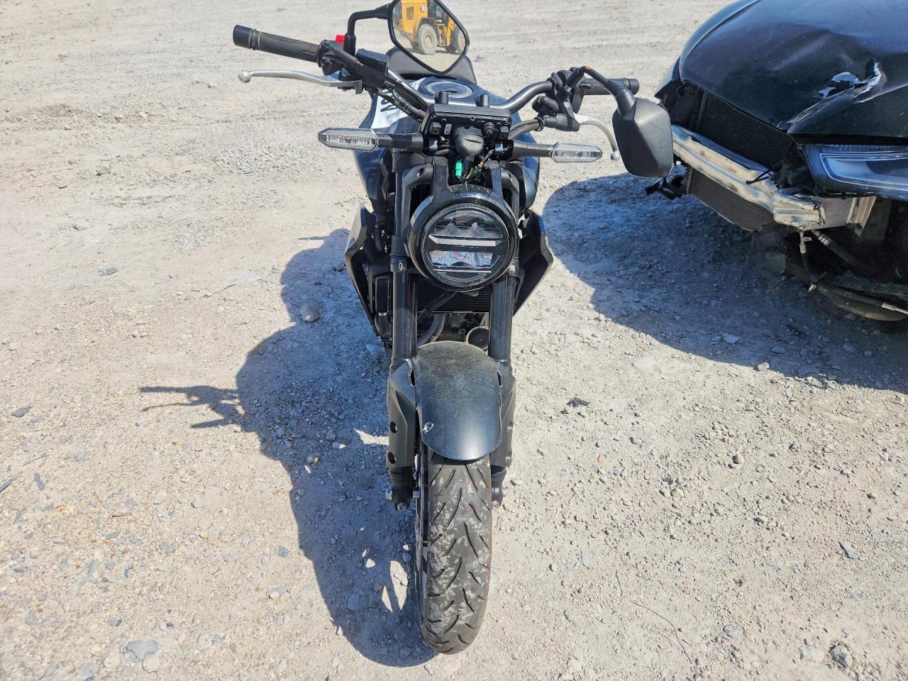 2024 Honda CBF300 VIN MLHNC5558R5400481 COPART salvage auction — Minor Dent/Scratches, MS - CERT OF TITLE-SALVAGED, sold $1,200 on 2026-07-09 (photo 2)