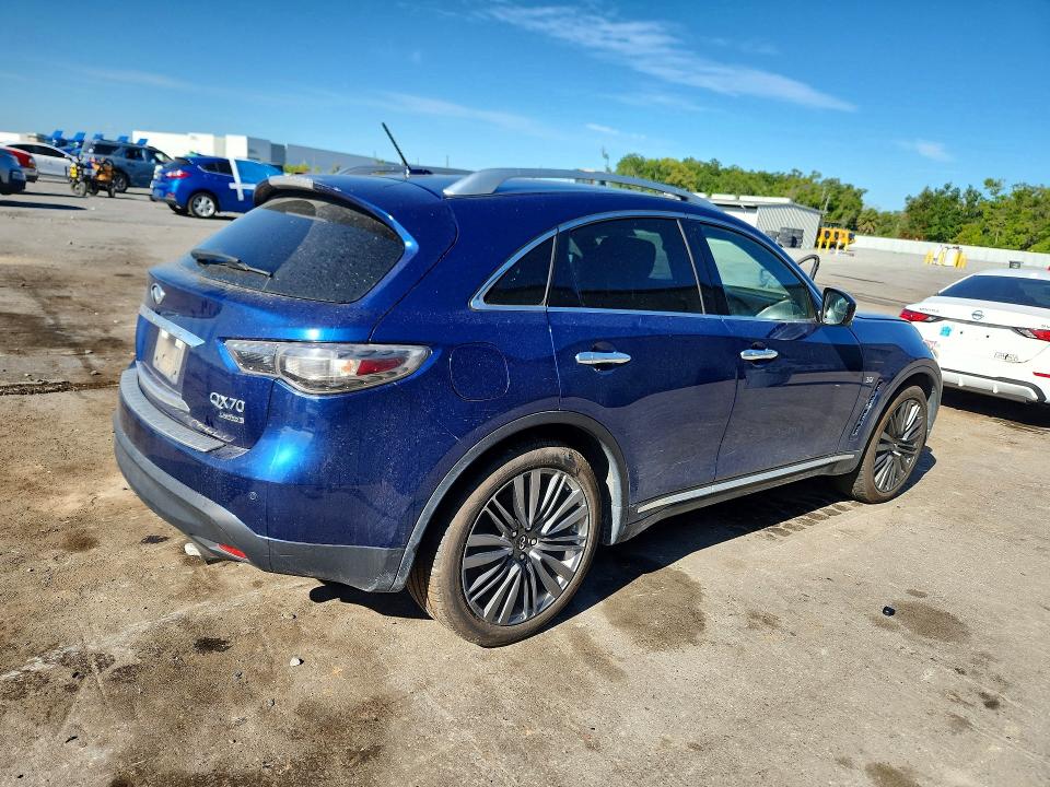 2017 Infiniti Qx70 VIN JN8CS1MU7HM140761 COPART salvage auction — FRONT END, Fl - Cert Of Title Slvg Rebuildable, sold $625 on 2026-07-08 (photo 3)