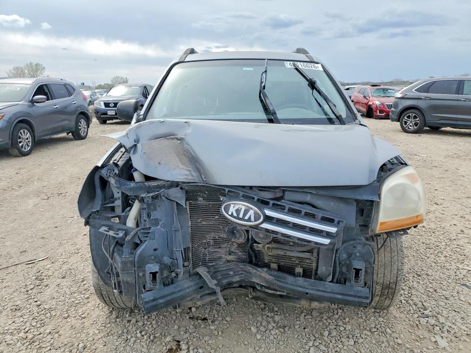 2007 Kia Sportage VIN KNDJE723077367200 COPART salvage auction — FRONT END, MO - SALVAGE CERTIFICATE OF TITLE, sold $475 on 2026-07-28 (photo 5)