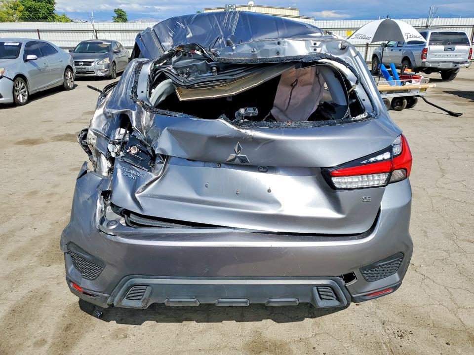 2021 Mitsubishi Outlander VIN JA4ARUAU3MU023381 COPART salvage auction — ROLLOVER, Salvage Title, sold $775 on 2026-07-17 (photo 6)