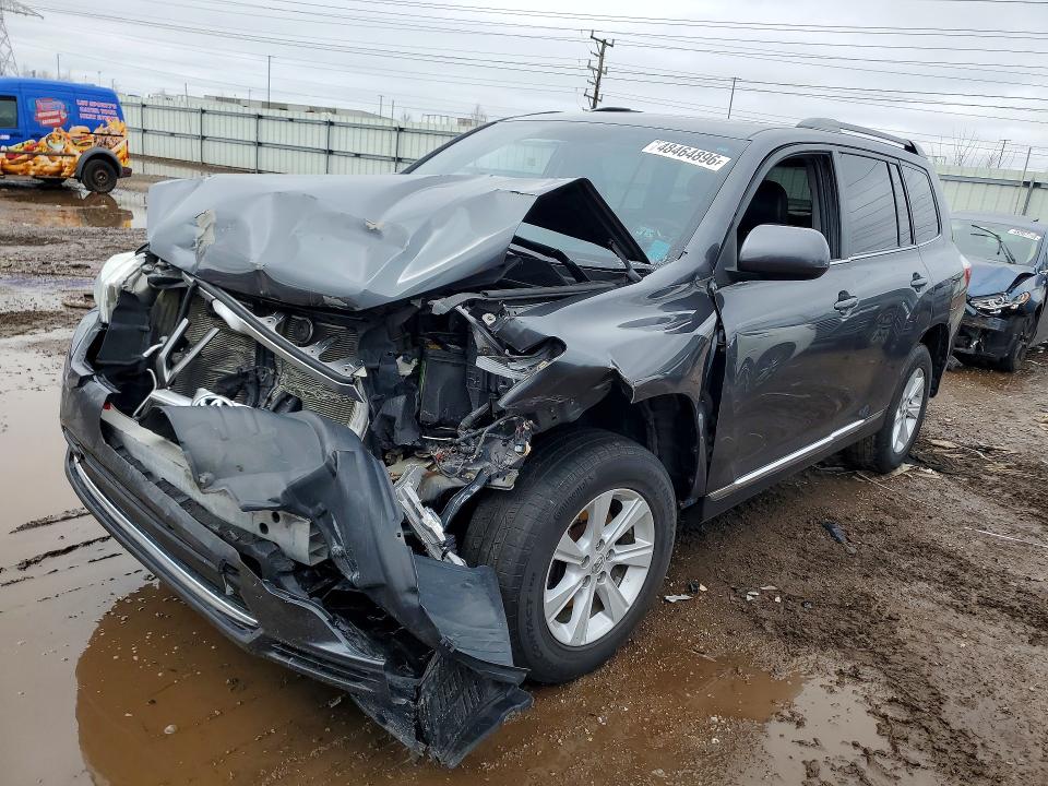 2013 Toyota Highlander VIN 5TDBK3EH4DS276963 — COPART salvage auction photo