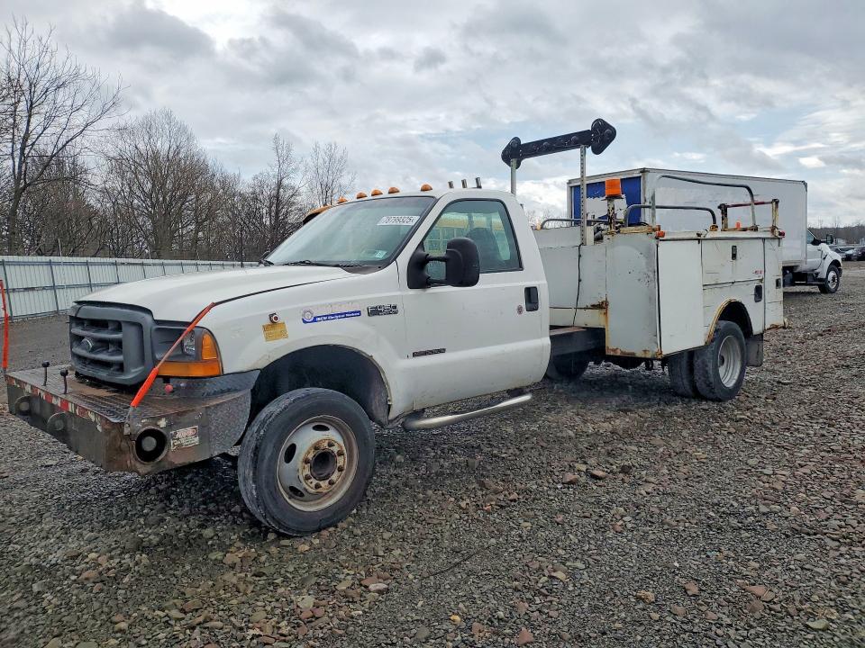2000 Ford F-450 super duty VIN 1FDXF46F2YEE39663 COPART salvage auction — SIDE, Ny - Certificate Of Title, sold $1,950 on 2026-07-08 (photo 1)
