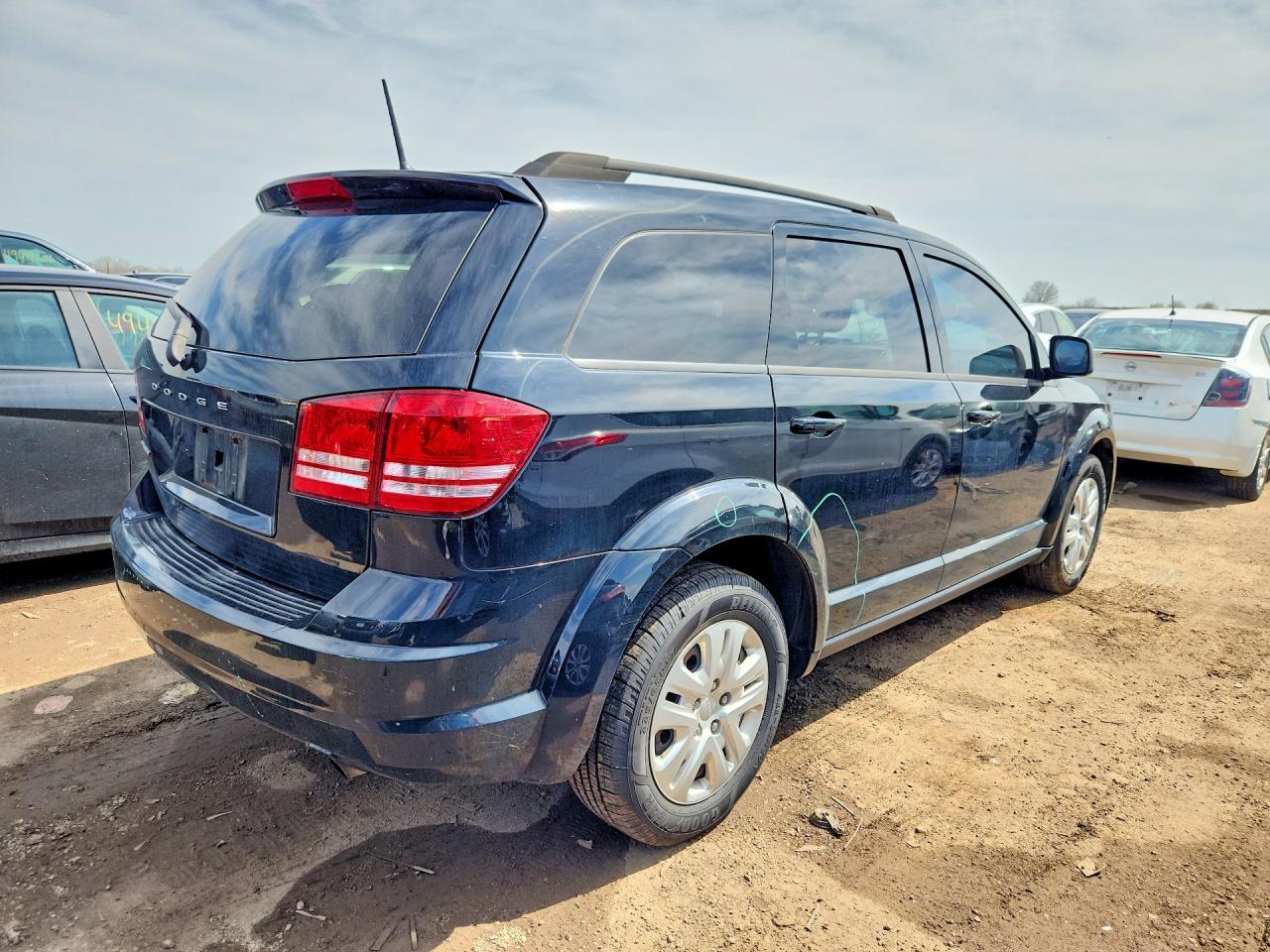 2018 Dodge Journey VIN 3C4PDCAB0JT474586 COPART salvage auction — Side, IL - SALVAGE CERTIFICATE, sold $800 on 2026-07-09 (photo 3)
