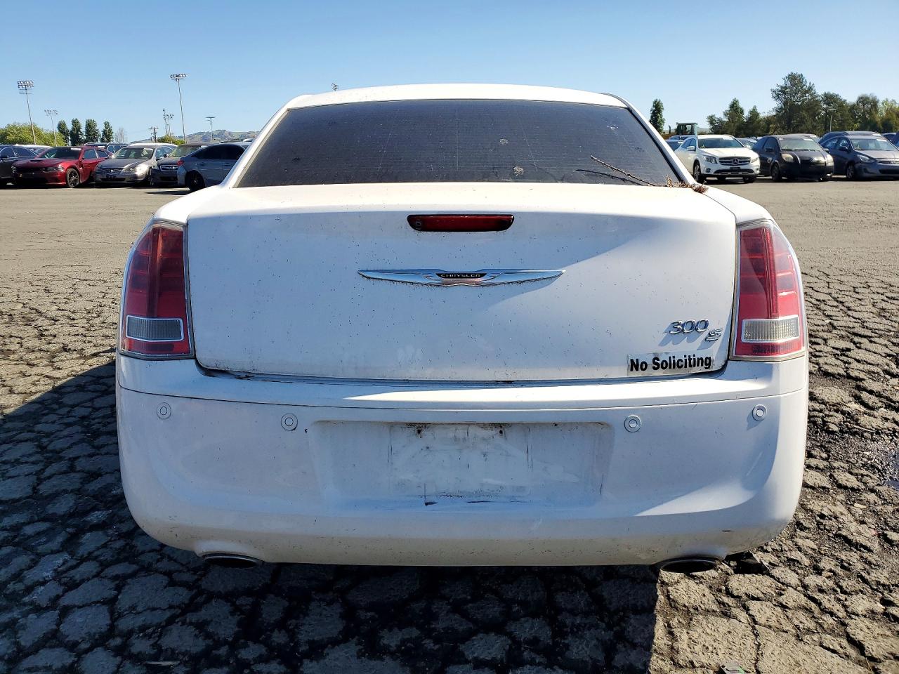 2012 Chrysler 300 VIN 2C3CCABG7CH186130 COPART salvage auction — Front End, Dv - Clean Title, sold $125 on 2026-09-24 (photo 6)