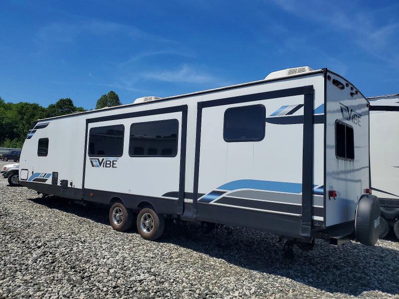 2023 Foresriver VIN 4X4TVBK27P4123915 COPART salvage auction — BURN, SC - CERT OF TITLE-SALVAGE FIRE, sold $350 on 2026-07-27 (photo 3)