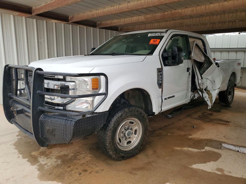 2022 Ford F350 VIN 1FT8W3BT0NED77464 COPART salvage auction — SIDE, Tx - Salvage Vehicle Title, sold $13,000 on 2026-07-30 (photo 1)