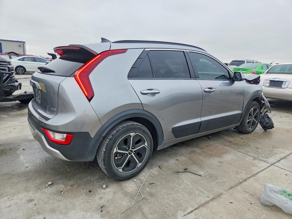 2023 Kia Niro VIN KNDCS3LF2P5077152 COPART salvage auction — FRONT END, Tx - Salvage Vehicle Title, sold $7,700 on 2026-07-10 (photo 3)