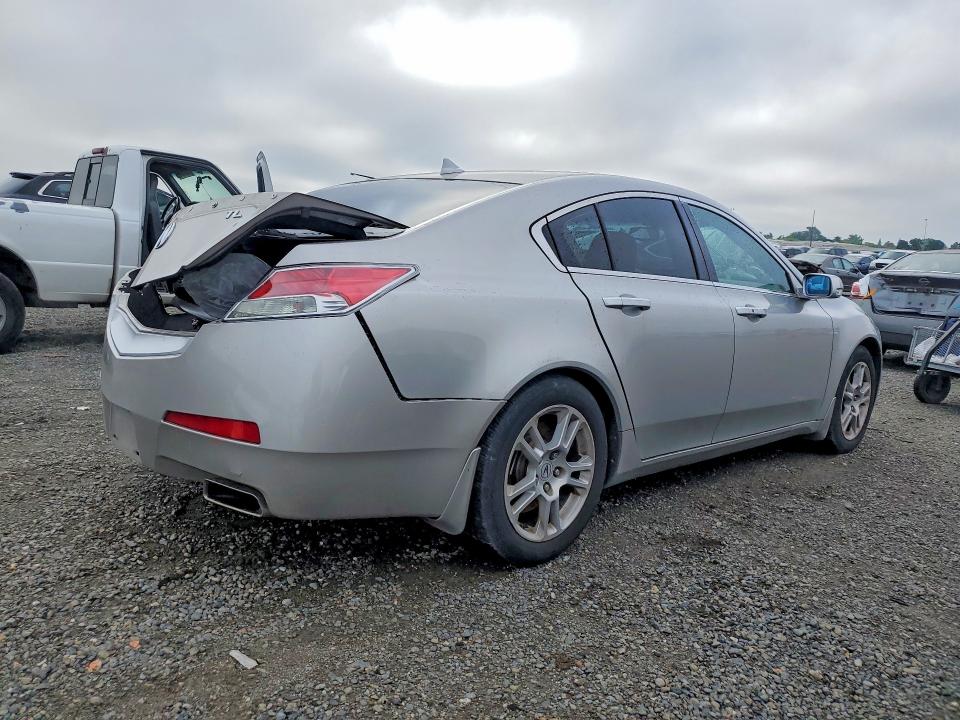 2010 Acura Tl VIN 19UUA8F55AA018197 COPART salvage auction — REAR END, CA - SALVAGE CERTIFICATE, sold $325 on 2026-07-30 (photo 3)