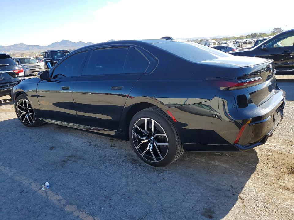 2024 BMW 7 series VIN WBA23EH02RCS97587 COPART salvage auction — FRONT END, NV - SALVAGE TITLE, sold $39,750 on 2026-07-09 (photo 2)