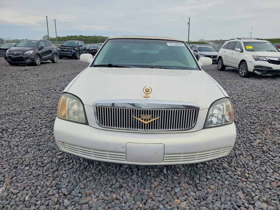 2004 Cadillac De ville VIN 1G6KD54Y64U224515 COPART salvage auction — REAR END, IN - CERT OF TITLE-SALVAGE TITLE, sold $450 on 2026-07-07 (photo 5)
