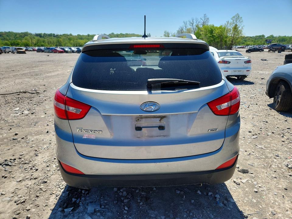 2015 Hyundai Tucson VIN KM8JUCAG3FU001226 COPART salvage auction — UNDERCARRIAGE, Il - Salvage Certificate, sold $1,050 on 2026-07-06 (photo 6)