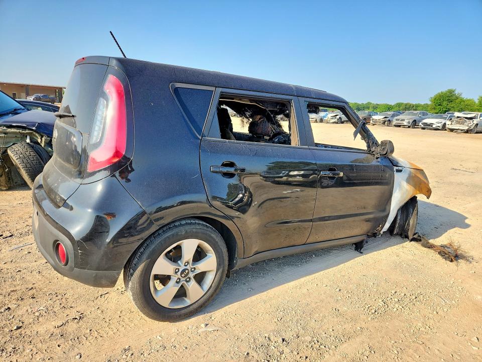 2018 Kia Soul VIN KNDJN2A26J7906101 COPART salvage auction — INTERIOR BURN, AL - CERT OF TITLE-PARTS ONLY SALVG, sold $400 on 2026-07-22 (photo 3)