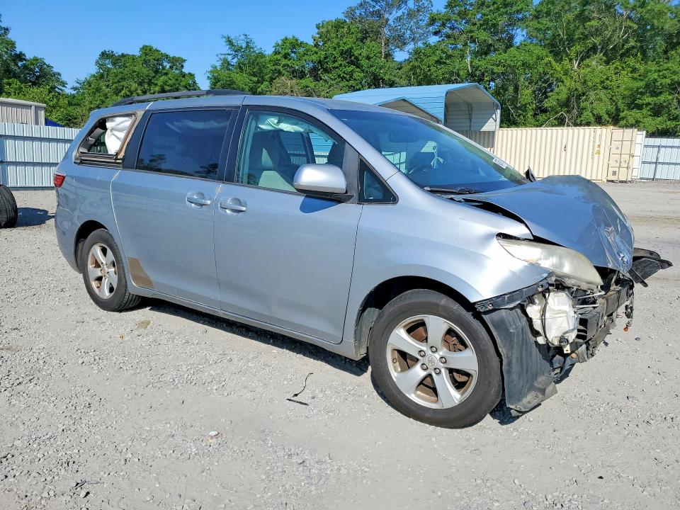 2015 Toyota Sienna VIN 5TDKK3DC7FS527984 COPART salvage auction — FRONT END, Ga - Cert Of Title-Salvage, sold $975 on 2026-07-21 (photo 4)