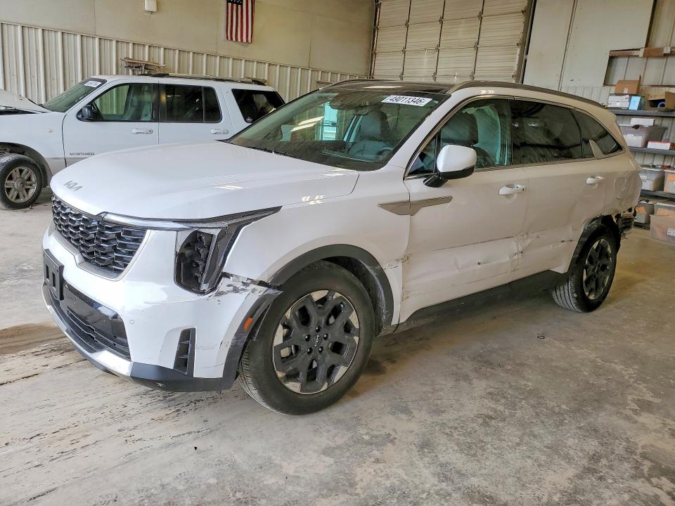 2025 Kia Sorento VIN 5XYRL4JC7SG361978 COPART salvage auction — SIDE, Tx - Salvage Vehicle Title, sold $13,700 on 2026-07-17 (photo 1)