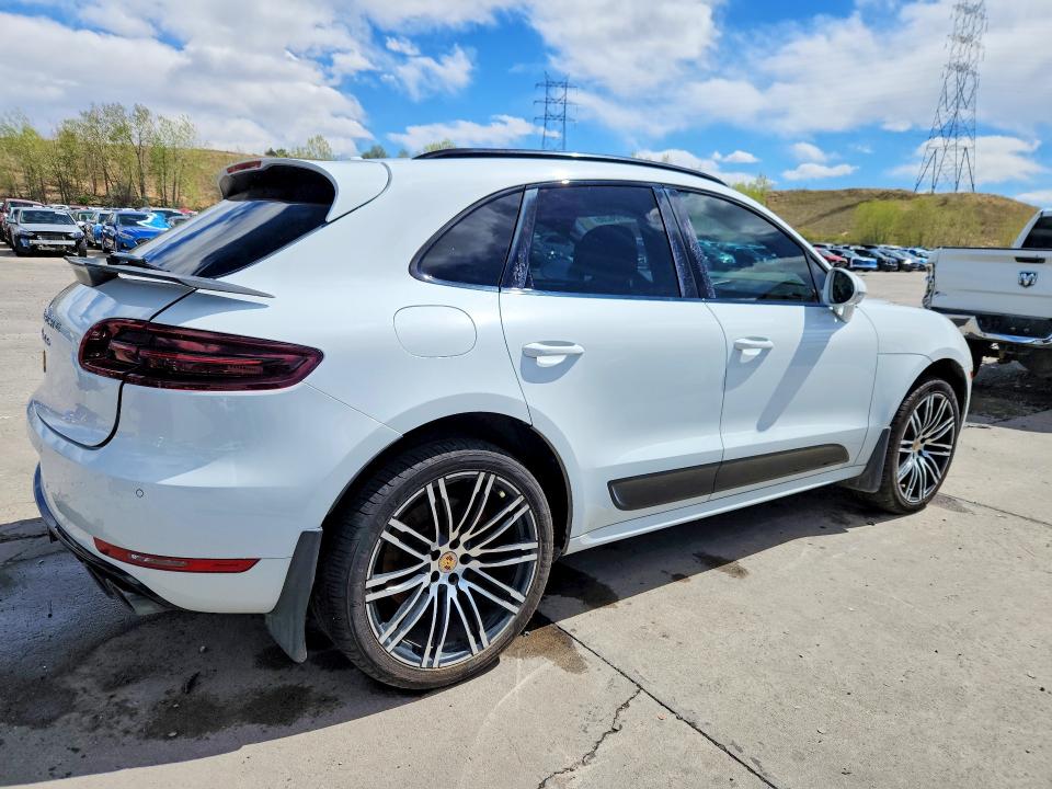 2017 Porsche Macan VIN WP1AF2A54HLB60822 COPART salvage auction — FRONT END, Co - Public - Salvage Title, sold $5,800 on 2026-08-10 (photo 3)