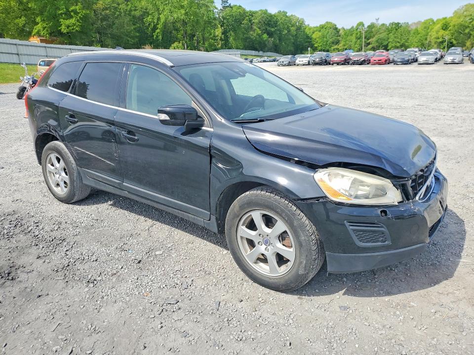 2012 Volvo VIN YV4940DL8C2323928 COPART salvage auction — FRONT END, Nc - Salvage Certificate Of Title, sold $2,000 on 2026-07-08 (photo 4)
