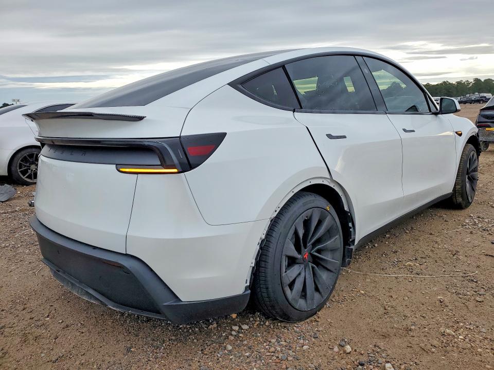 2026 Tesla Model y VIN 7SAYGDED8TA491988 COPART salvage auction — FRONT END, Tx - Salvage Vehicle Title, sold $24,500 on 2026-07-10 (photo 3)
