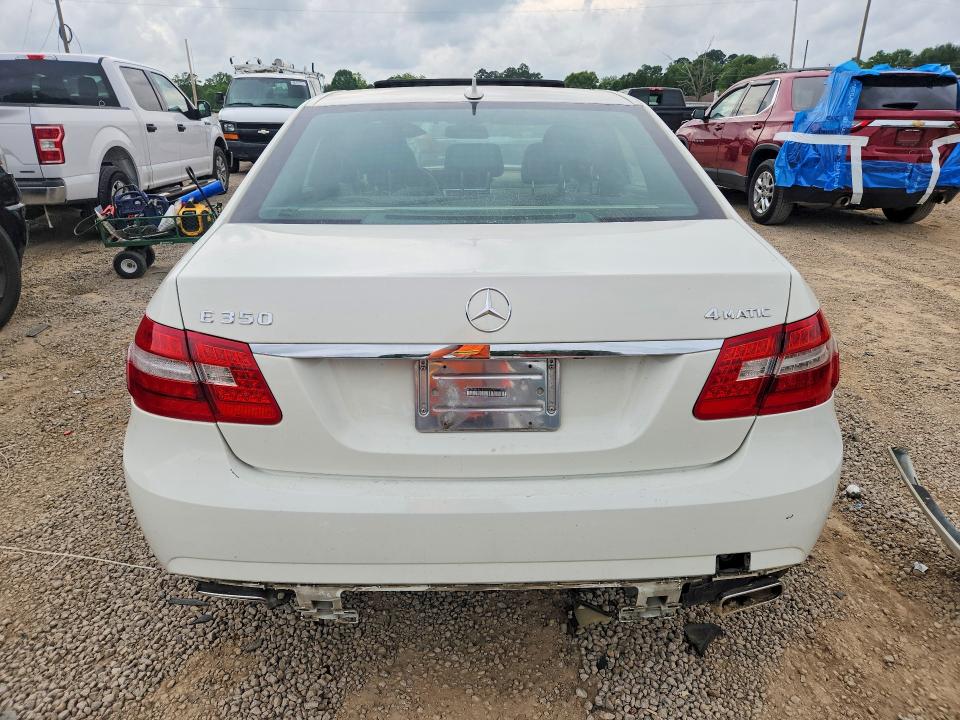 2010 Mercedes-benz E-klasse VIN WDDHF8HB2AA055475 COPART salvage auction — WATER/FLOOD, AL - CERT OF TITLE-FLOOD SALVAGE, sold $525 on 2026-08-04 (photo 6)