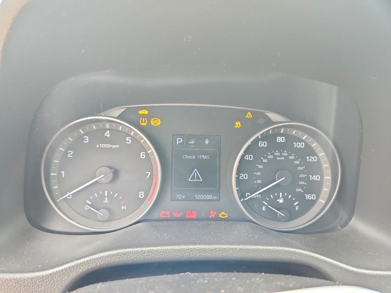 2018 Hyundai Elantra VIN 5NPD84LF1JH271249 COPART salvage auction — Mechanical, TX - BONDED TITLE - CLEAN, sold $12,600 on 2022-06-01 (photo 9)