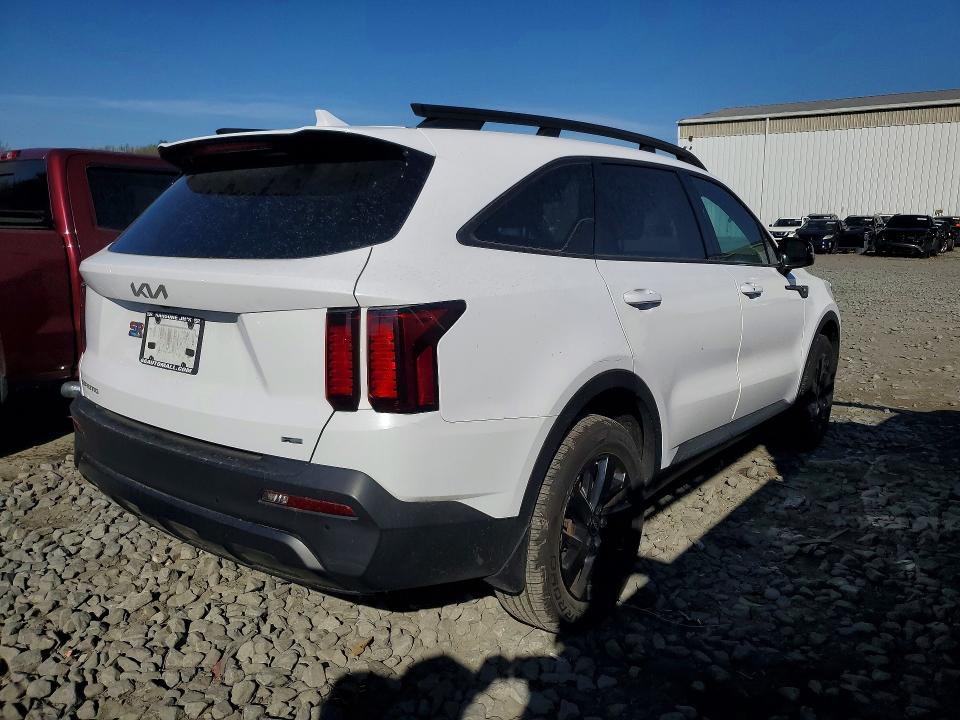 2023 Kia Sorento VIN 5XYRLDLC0PG197106 COPART salvage auction — SIDE, Nj - Cert Of Title-Salvage, sold $275 on 2026-07-27 (photo 3)